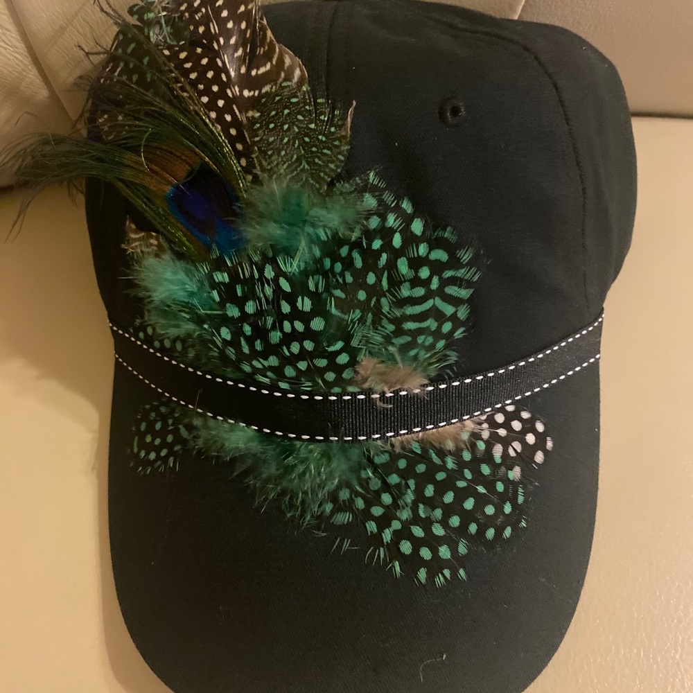 Black Peacock Feather Cap By Cap Lume!